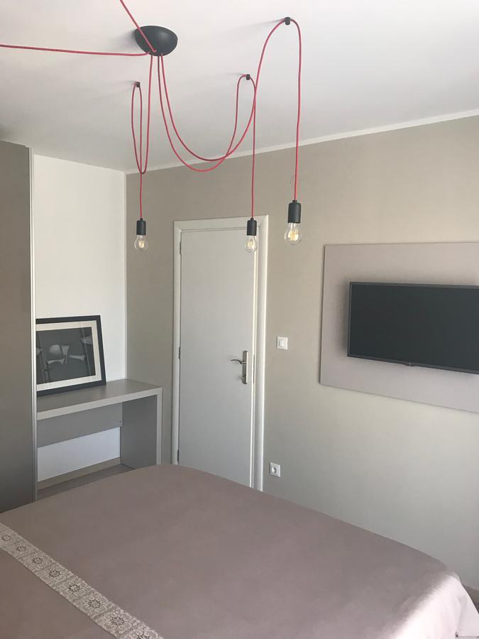 Apartments Palm View Ровин Екстериор снимка